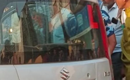भिलाई में भीषण हादसा: घूमने निकले प्रेमी जोड़े की कार पोल से टकराई, मौके पर दर्दनाक मौत
