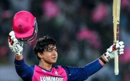 14 साल के वैभव सूर्यवंशी ने रचा इतिहास, IPL में ठोका तूफानी शतक