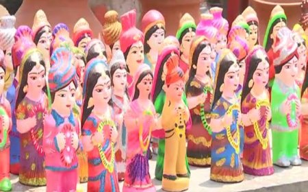 अक्षय तृतीया पर परंपरा और आस्था का मेल: मिट्टी के खिलौनों की धूम, साहू समाज कराएगा 58 जोड़ों का विवाह