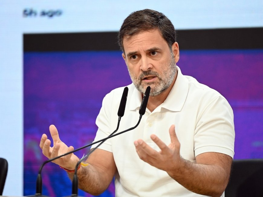 राहुल गांधी ने प्रधानमंत्री नरेंद्र मोदी को लिखा पत्र दोनों सदनों का विशेष सत्र बुलाया जाय..