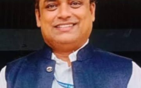हिंदू छात्रों से नमाज पढ़वाने का आरोप: प्रोफेसर गिरफ्तार, 8 पर FIR, कोऑर्डिनेटर पर सबूत छिपाने का आरोप