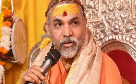 भारतीय सेना को श्रद्धांजलि: रायपुर में कांग्रेस की तिरंगा यात्रा, शंकराचार्य का एलान- "सीमा पर जीत के लिए करेंगे विशेष पूजन"