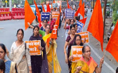 रायपुर में गूंजा 'आनंदवाणी' का स्वर: श्री श्री आनंदमूर्ति आविर्भाव दिवस पर सांस्कृतिक रंग में रंगे बच्चे, बहुभाषी पाठ से समा बांधा