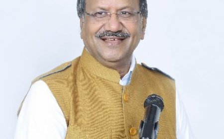 रायपुर सांसद बृजमोहन अग्रवाल अपनी ही सरकार को कटघरे में खड़ा कर रहे हैं..
