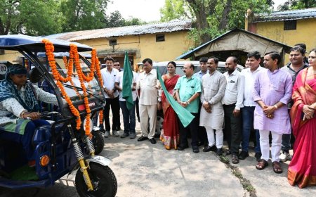 शहर की स्वच्छता में स्वच्छता दीदियों की सबसे ज्यादा महत्वपूर्ण भूमिका उद्योग मंत्री लखन लाल देवांगन