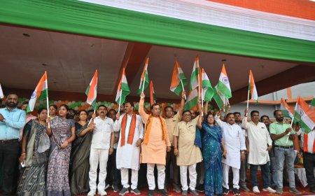 ऑपरेशन सिंदूर राष्ट्रीय सुरक्षा के लिए नागरिक तिरंगा यात्रा का आयोजन जिले के प्रभारी मंत्री श्याम बिहारी जायसवाल के नेतृत्व में सकरी में निकली तिरंगा यात्रा