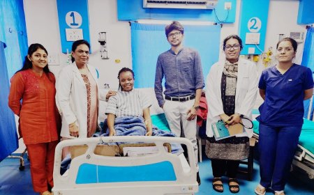 साउथ अफ्रीका के मरीज की हुई अम्बेडकर अस्पताल में सफल सर्जरी क्रिसेंट (दक्षिण अफ्रीका) की निवासी मरीज ऑपरेशन के बाद हुई डिस्चार्ज