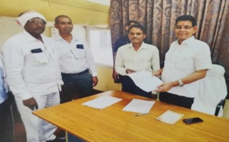 "छत्तीसगढ़ के सोनचंद की अनोखी मांग: बोले - 12 दिन के लिए बना दो शिक्षा मंत्री, स्कूलों की तस्वीर बदल दूंगा!"