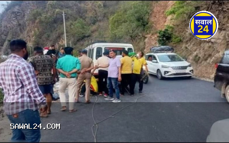 उत्तराखंड गौरीकुंड हाईवे पर पहाड़ी से गिरे पत्थर छत्तीसगढ़ के दो श्रद्धालुओं की मौत कई घायल
