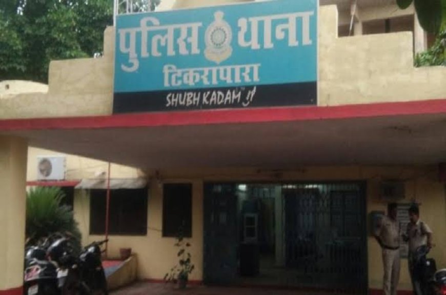 शराब पीने से रोका तो घर जलाने पहुंच गए दबंग! बाप-बेटे को घसीटकर पीटा, दरवाजे पर पेट्रोल छिड़का