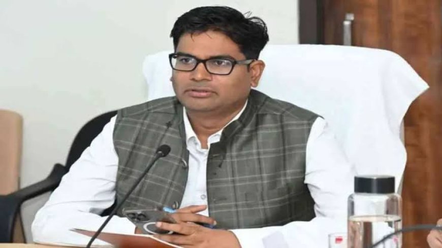 भ्रष्टाचारियों की बखिया उधेड़ी: मंत्री ओपी का धमाका, अफसरों की फाइलें ACB के हवाले करने की चेतावनी
