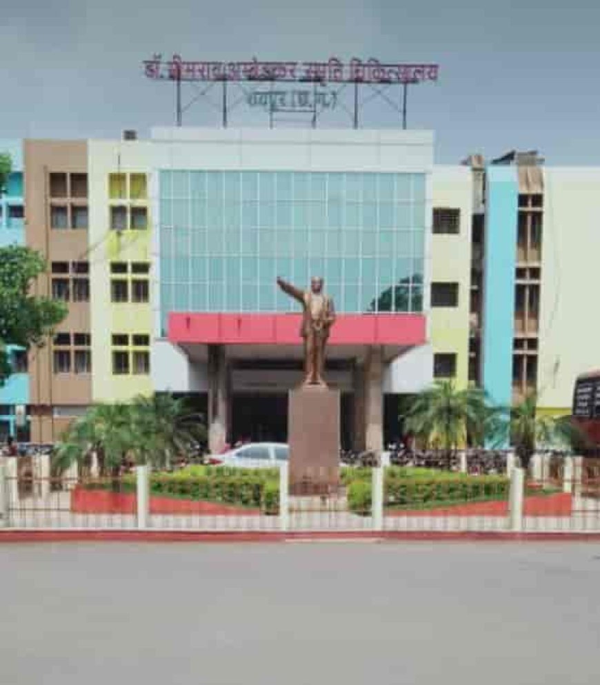 अंबेडकर अस्पताल में मरीजों के साथ आए परिजन बेहाल, पार्किंग में कट रही रातें न रुकने की व्यवस्था, न शौचालय—परिजन परेशान