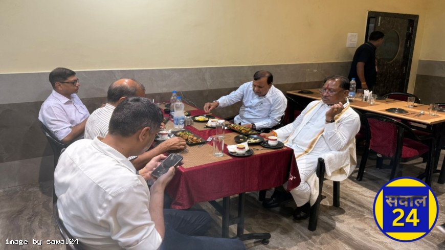 CM साय का सादा अंदाज़: ढाबे में थाली, बगल में जनता, दिल जीत ले गए मुख्यमंत्री