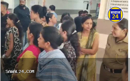 ठाणे के स्कूल में छात्राओं के कपड़े उतरवाकर चेकिंग, हंगामा; प्रिंसिपल हिरासत में