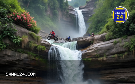 लगातार बारिश से चिंगरापगार वाटरफॉल की खूबसूरती बढ़ी, लेकिन स्टंटबाजी ने बढ़ाया खतरा — वीडियो वायरल