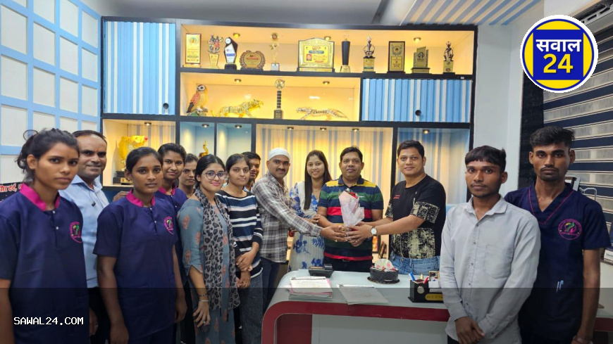 न्यू लाइफ मल्टीस्पेशलिटी हॉस्पिटल में इंटरनेशनल डॉक्टर्स डे पर उत्साहपूर्वक कार्यक्रम, डॉक्टरों का सम्मान
