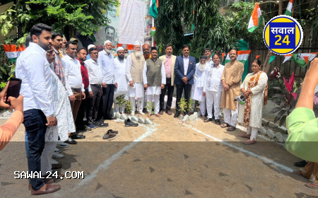 स्वतंत्रता दिवस पर मस्जिदों, दरगाहों और इमामबाड़ों में फहराया गया तिरंगा