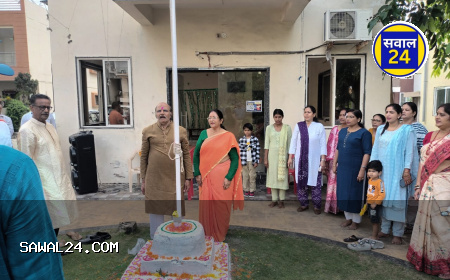 यूनिक पैराडाइज कॉलोनी में धूमधाम से मनाया गया 79वां स्वतंत्रता दिवस