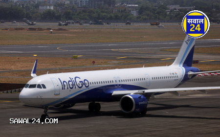 मुंबई एयरपोर्ट पर इंडिगो विमान की टेल रनवे से टकराई, सभी यात्री सुरक्षित