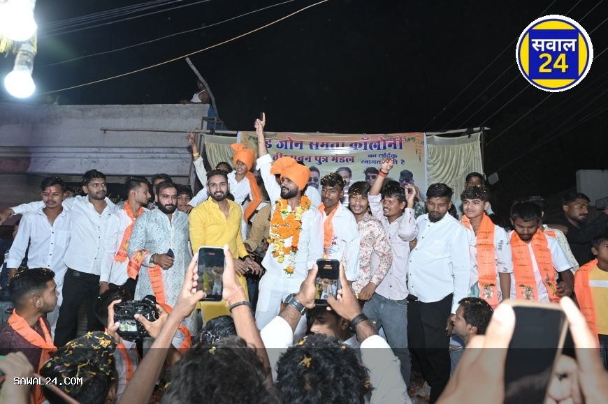 रायपुर हनुमान जन्मोत्सव 2026: भव्य शोभायात्रा में उमड़ा जनसैलाब, विशाल प्रतिमा बनी आकर्षण का केंद्र